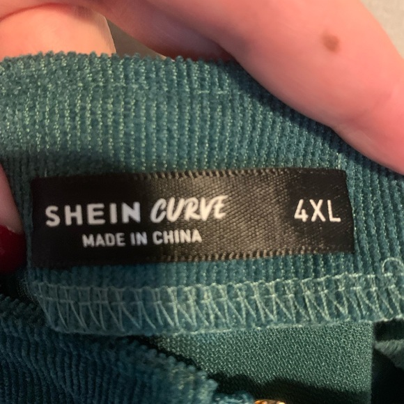 Shein overall dress - Picture 3 of 3